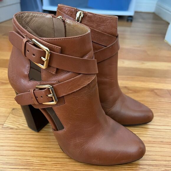 Atwell Heeled Booties - Picture 1 of 9